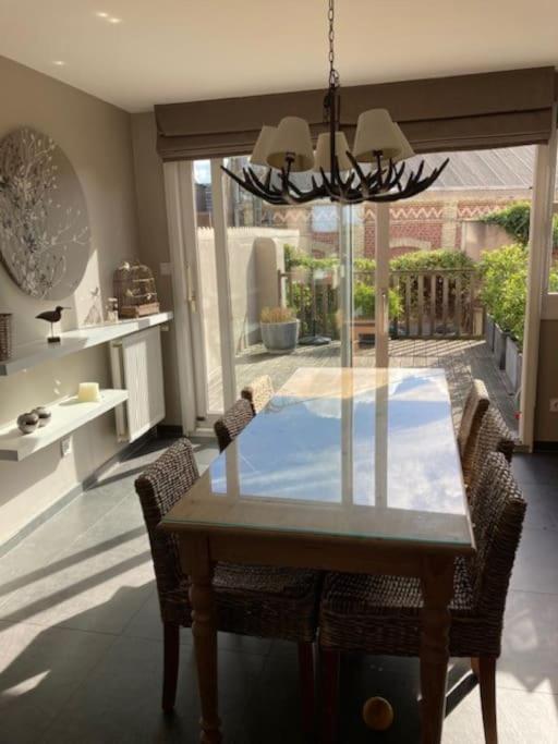 Agreable Et Spacieuse Maison Centre Ville Saint-Omer Екстериор снимка
