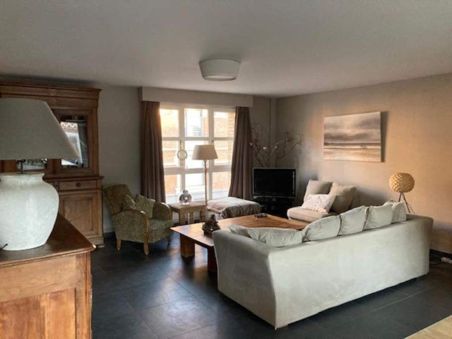 Agreable Et Spacieuse Maison Centre Ville Saint-Omer Екстериор снимка